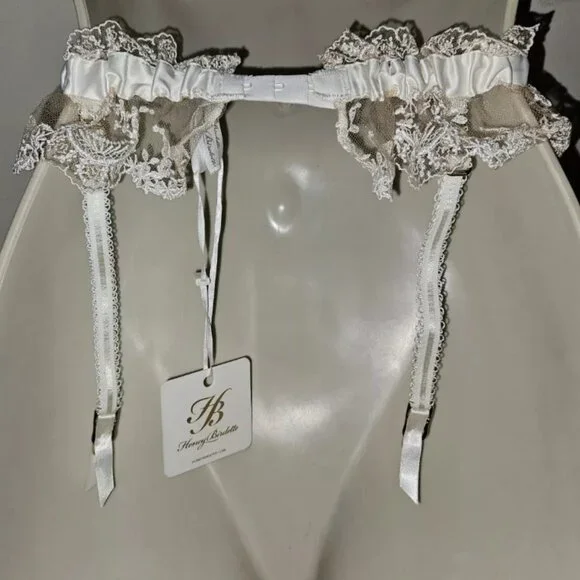 vintage garter belts wedding Honey Birdette Daisy Ivory Slim Garter Belt size Small or Large NWT